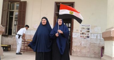 صور.. مسنة: نعم للتعديلات الدستورية علشان استكمال النهوض بمصر