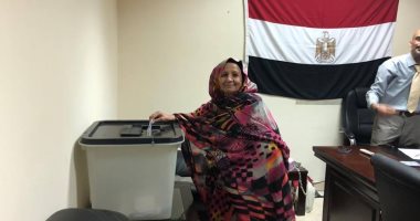 صور.. المصريون بالسودان يشاركون فى الاستفتاء على التعديلات الدستورية
