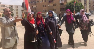 مسيرة حاشدة بشارع الهرم لدعوة المواطنين للمشاركة بالاستفتاء