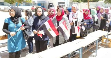 قارئ يشارك بصور طلاب وأساتذة الصعيد خلال الاستفتاء على التعديلات الدستورية