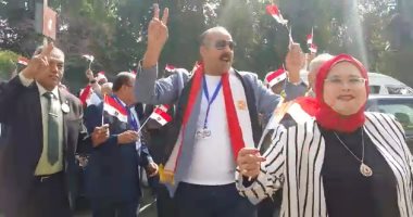 فيديو..مسيرة لقيادات تعليم الجيزة لدعم المشاركة فى استفتاء الدستور