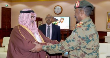 وزير خارجية البحرين ينقل رسالة مؤازرة من الملك حمد للفريق عبد الفتاح البرهان
