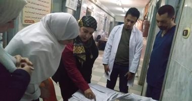 وكيل صحة المنوفية تتفقد مستشفى الشهداء المركزى وتحيل المخالفين للتحقيق