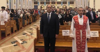 سفير مصر بكندا يشارك فى قداس عيد القيامة بمدينتى تورونتو وميسيساجا