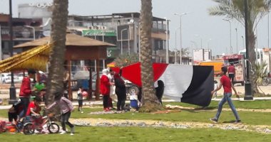 صور.. حدائق بورسعيد تواصل استقبال المواطنين احتفالا بشم النسيم