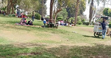 توافد مواطنى القليوبية على الحدائق والمتنزهات للاحتفال بشم النسيم