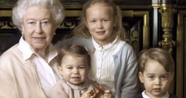 صور..تسلسل العائلة المالكة وترتيب خلافة عرش بريطانيا بعد ولادة آخر العنقود
