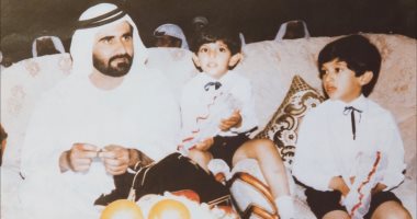 "مش أول مرة".. ولى عهد دبى يستعيد الذكريات مع والده وشقيقه الراحل × صورة