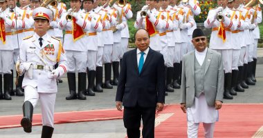 صور.. رئيس وزراء فيتنام يستقبل نظيره النيبالى بعرض عسكرى لقوات حرس الشرف