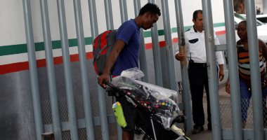 صور.. تكدس المهاجرين على مركز استقبال اللاجئين جنوب المكسيك