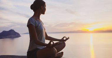 لو مرهق ذهنيا ونفسيا.. بعض النصائح لمساعدتك فى عمل meditation بالمنزل