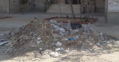 تراكم القمامة بأحد أحياء الشيخ زايد لأكثر من 10 أيام ومطالبة للحى بالتدخل