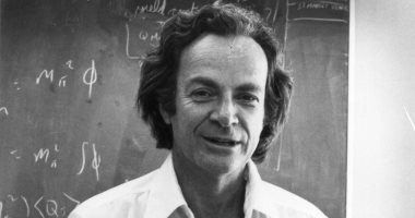 "ريتشارد فاينمان" صانع القنبلة الذرية فى الحرب العالمية الثانية