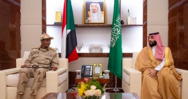 ولى العهد السعودى يلتقى نائب رئيس المجلس الانتقالى السودانى