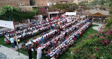 معًا للخير.. إفطار للأطفال اليتامى بمركز الواسطى ضم أكثر من ألف شخص "صور"