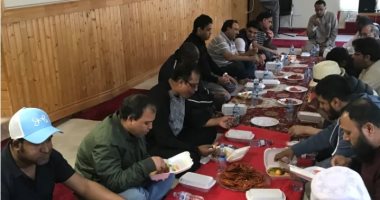 مسلمو كندا يحتفلون برمضان بالإفطار فى المركز الإسلامى وصلاة التراويح