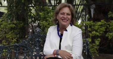 وزيرة البيئة المكسيكية تقدم استقالتها بسبب تأخير رحلة جوية.. والرئيس يقبلها
