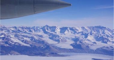 دراسة تكشف عن أنماط الذوبان التى تحدث أسفل الجرف الجليدي في أنتاركتيكا