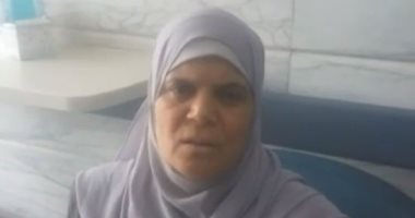 والدة شهيد الفرافرة: عشماوى قتل ابنى فى رمضان وشاهدته بالكلابش بنفس الشهر