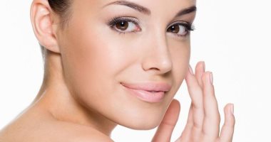 لبشرة صافية ومشرقة.. 5 وصفات لتقشير الوجه والتخلص من الجلد الميت