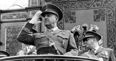 إسبانيا تنقل رفات الدكتاتور فرانكو من مقبرة حكومية