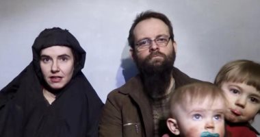 الأمريكية التى احتجزتها طالبان لسنوات: كنت أخاف من زوجى أكثر من الخاطفين
