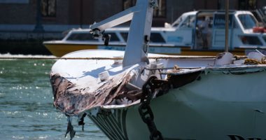 صور.. إصابة 5 أشخاص فى اصطدام سفينة سياحية بقارب فى البندقية الإيطالية