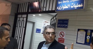 صور.. عميد طب بنها يتفقد المستشفى الجامعى ويعلن الطوارئ خلال أيام العيد
