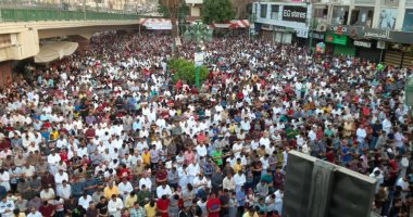 آلاف المواطنين يؤدون صلاة عيد الفطر المبارك فى 120 ساحة بأسيوط
