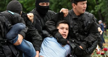 اعتقال عشرات المحتجين على الانتخابات الرئاسية المبكرة بكازاخستان