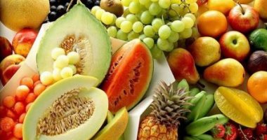 أسعار الفاكهة اليوم بسوق العبور.. الفراولة والجوافة بـ3 جنيهات