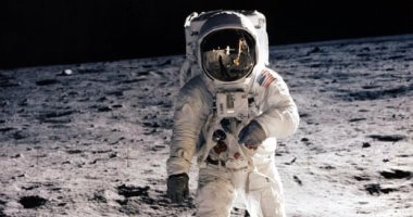 دراسة: صورة السير على القمر أصبحت جزءًا من الذاكرة البصرية العالمية