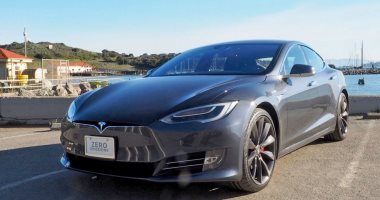 سهم ‏Tesla‏ يقفز بنحو 7%.. هل بدأت حرب الأسعار؟‏