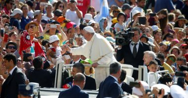 البابا فرنسيس يترأس القداس الأسبوعى فى الفاتيكان