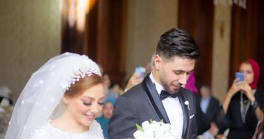 شاهد.. إسلام أبو سليمة ببدلة الزفاف مع العروسة 