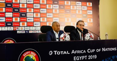 أحمد أحمد: من المستحيل عودة دوري أبطال أفريقيا فى أى وقت قريب
