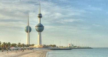 القبس: الكويت تجنس 4 آلاف وتسحب الجنسية من 17 آخرين