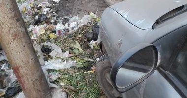 انتشار القمامة بميدان الشيخ حسنين بالمنصورة يزعج الأهالى