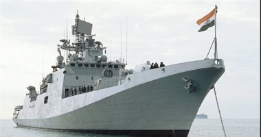 البحرية الهندية: نشر بارجتين حربيتين فى خليج عمان هدفه توفير السلامة