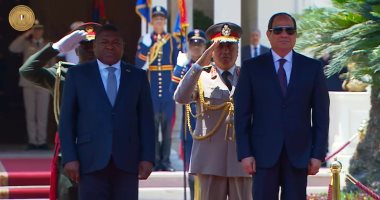 فيديو.. لحظة استقبال الرئيس السيسي لنظيره الموزمبيقى بقصر الاتحادية