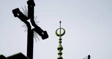 استطلاع رأى لـ"بى بى سى": ثقة العرب فى القادة الدينيين تتراجع 
