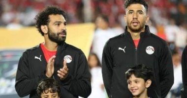 محمد صلاح ينقل خبرته فى هيئة نصائح للاعبى المنتخب