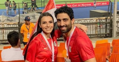 كارمن سليمان من مدرجات مباراة مصر: "أول مرة فى الاستاد"