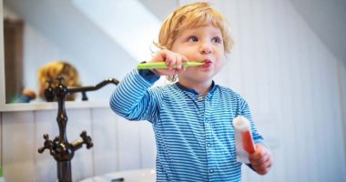 إزاى تهتمى بصحة الفم والأسنان عند الأطفال
