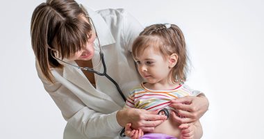 مبياكلش وعنده ضيق تنفس أبرز أعراض أنيميا نقص الحديد عند الأطفال اليوم السابع