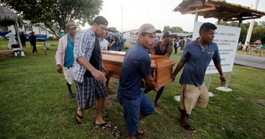 صور.. هندوراس تشيع 26 شخصا لقوا حتفهم إثر غرق زورقهم قبالة الساحل الشرقى