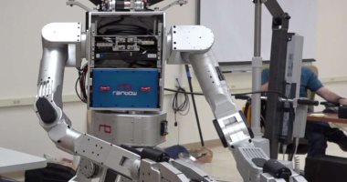 دراسة: مشاركة التحكم مع الروبوتات قد تجعل التصنيع أكثر أمانًا وفعالية