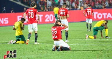 صحيفة جزائرية: عمرو وردة لا يستحق اللعب فى منتخب مصر