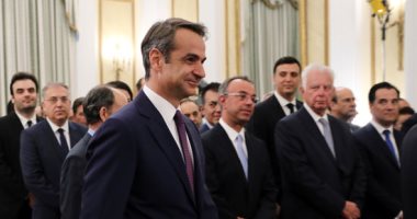 الحكومة اليونانية الجديدة تؤدى اليمين الدستورية