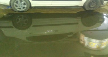 شكوى من انتشار مياه الصرف الصحى فى شارع الخليفة بمنطقة الاندلس بالهرم